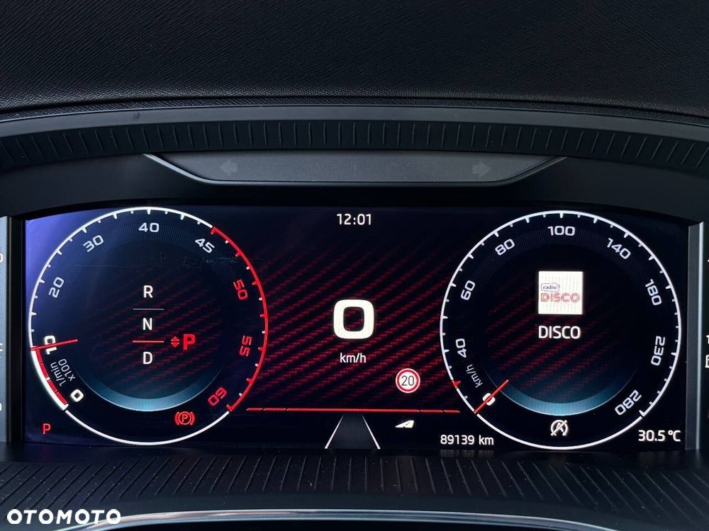 Skoda Octavia 2.0 TDI RS DSG - 17