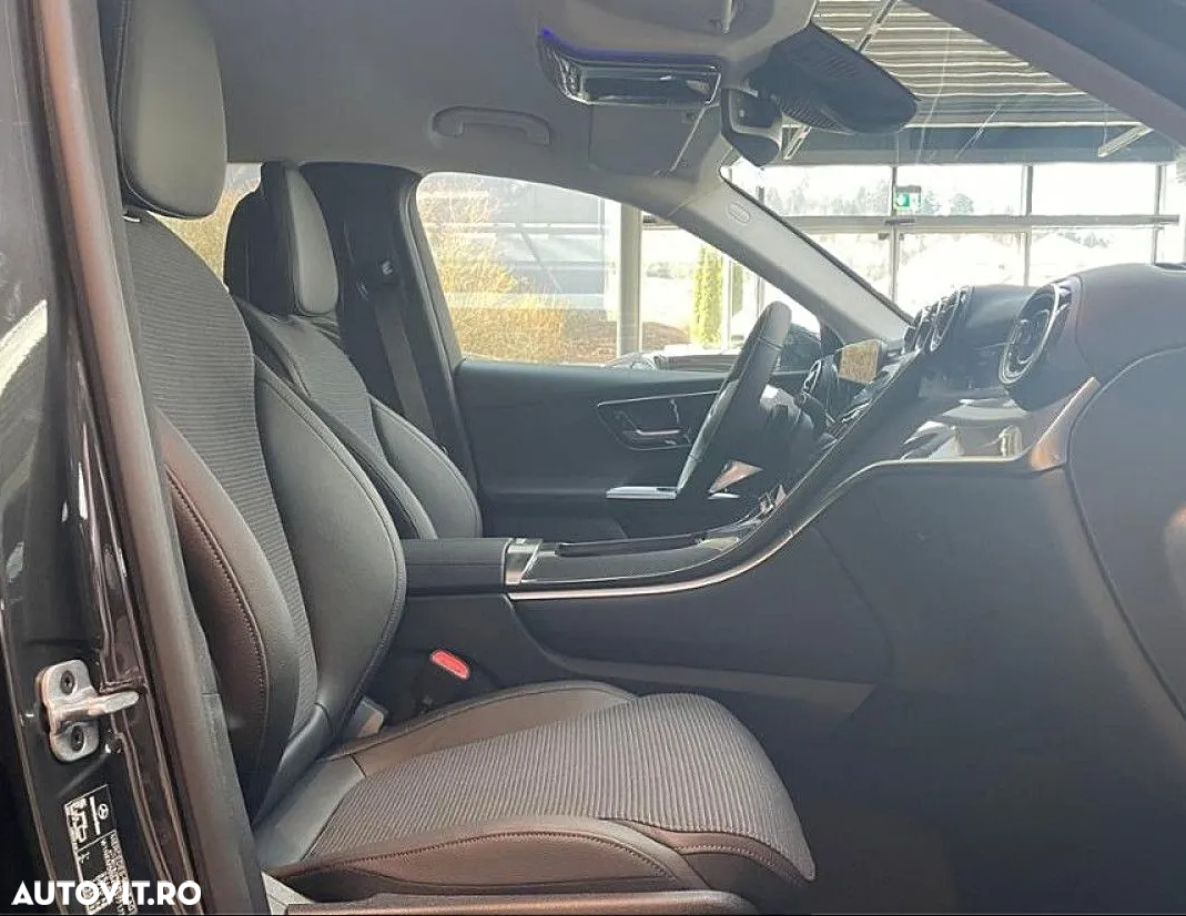 Mercedes-Benz GLC 200 4MATIC MHEV - 10