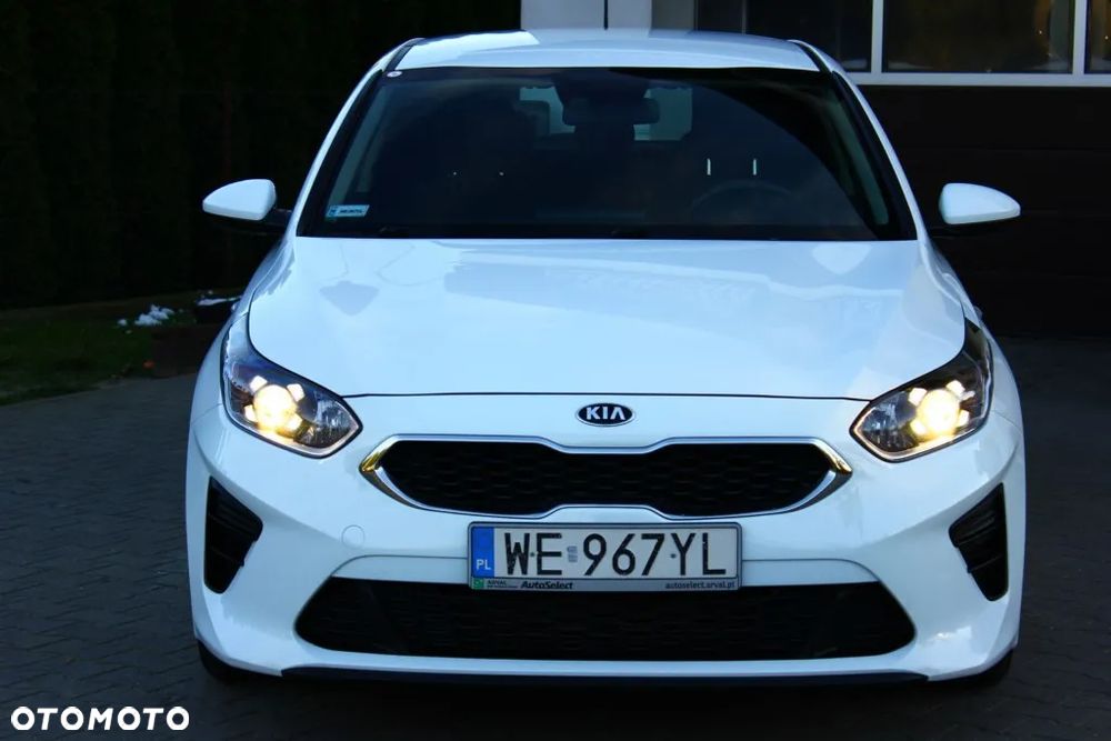 Kia Ceed 1.6 CRDi SCR S - 21