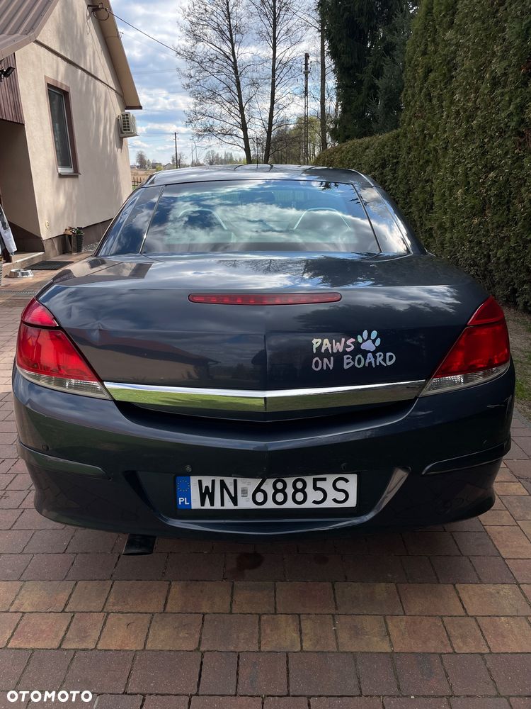 Opel Astra 1.6 Cosmo - 4