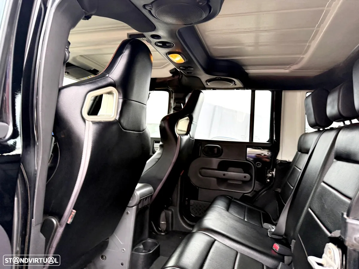 Jeep Wrangler 2.8 CRD ATX Sport - 31