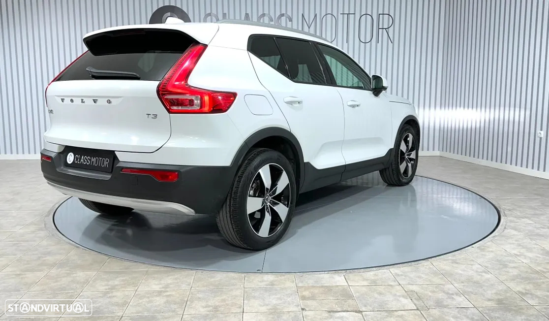 Volvo XC 40 1.5 T3 Momentum - 6