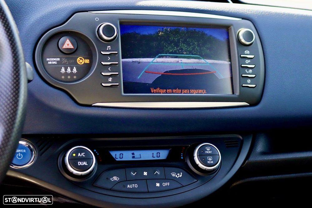 Toyota Yaris 1.5 HSD Active - 7
