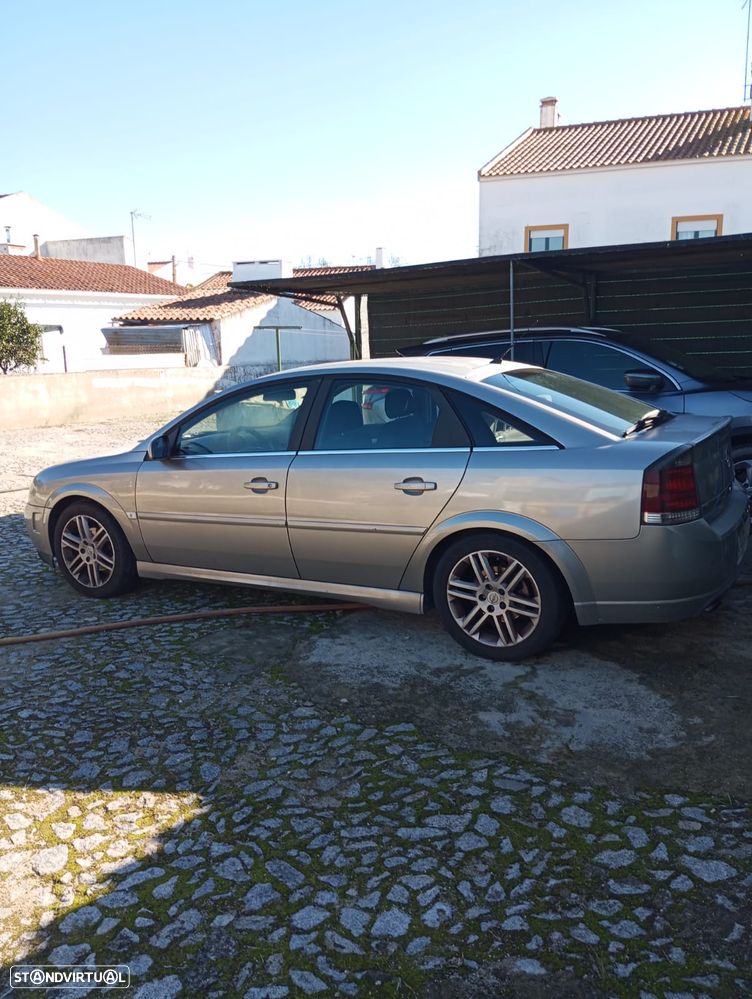 Opel Vectra GTS 2.2 DTi - 2