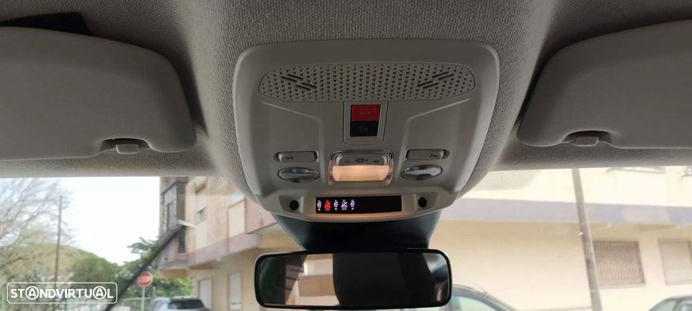 Citroën e-C4 X - 25