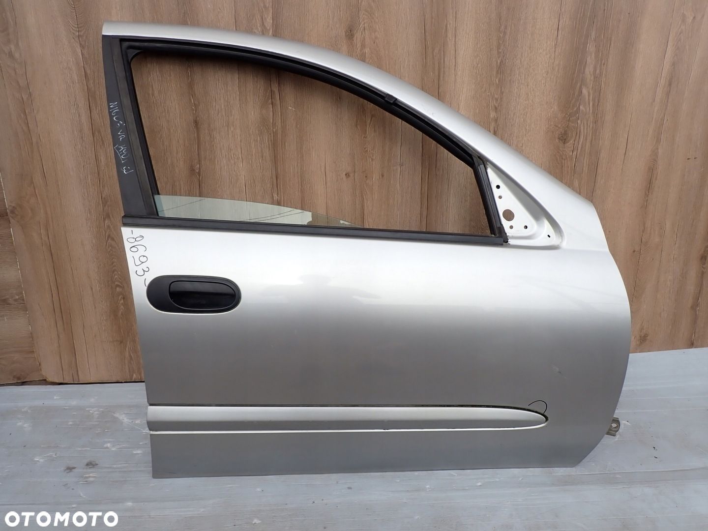 NISSAN ALMERA N16 00-06 5d DRZWI PRZEDNIE PRAWE KY0 - 1