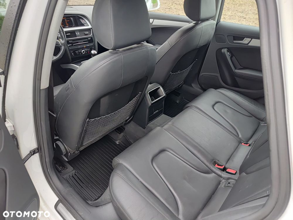 Audi A4 Avant 2.0 TDI - 13