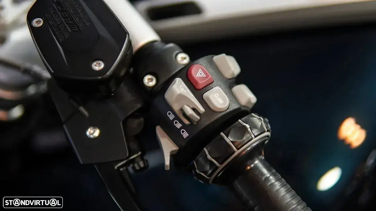BMW R 1200 RT - 16