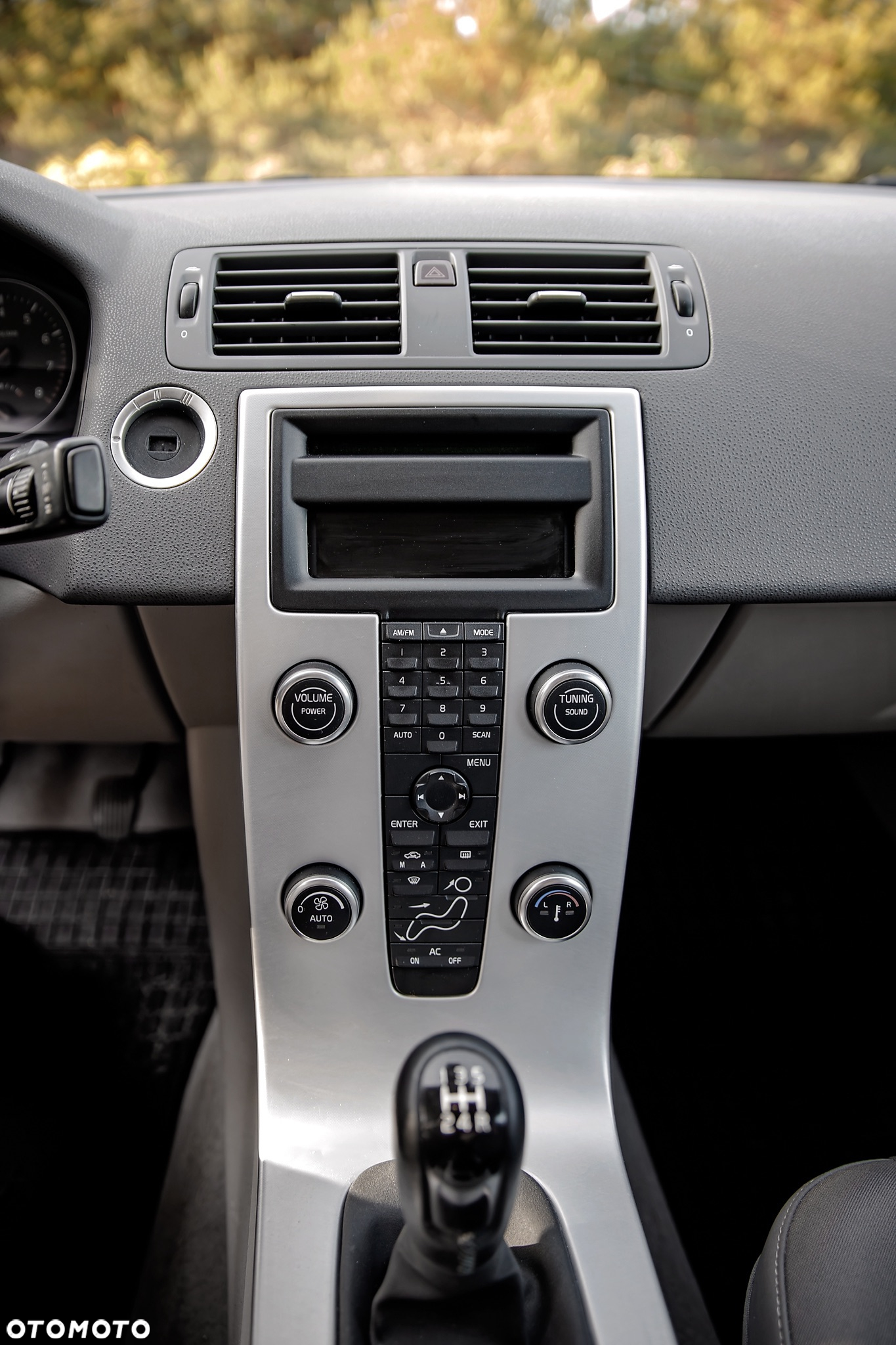 Volvo S40 2.0 - 14