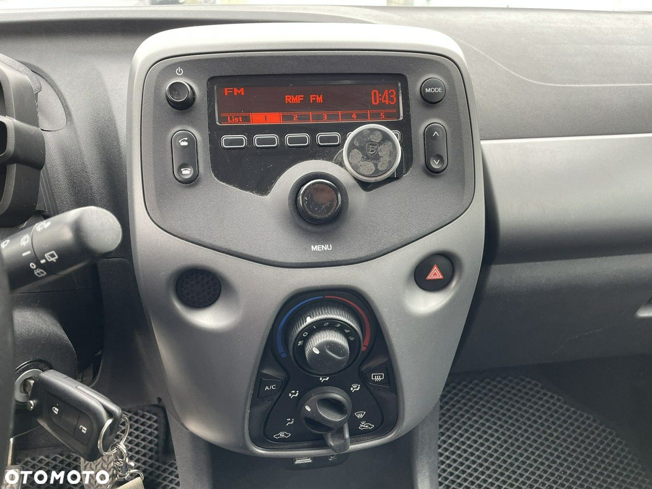 Toyota Aygo - 8
