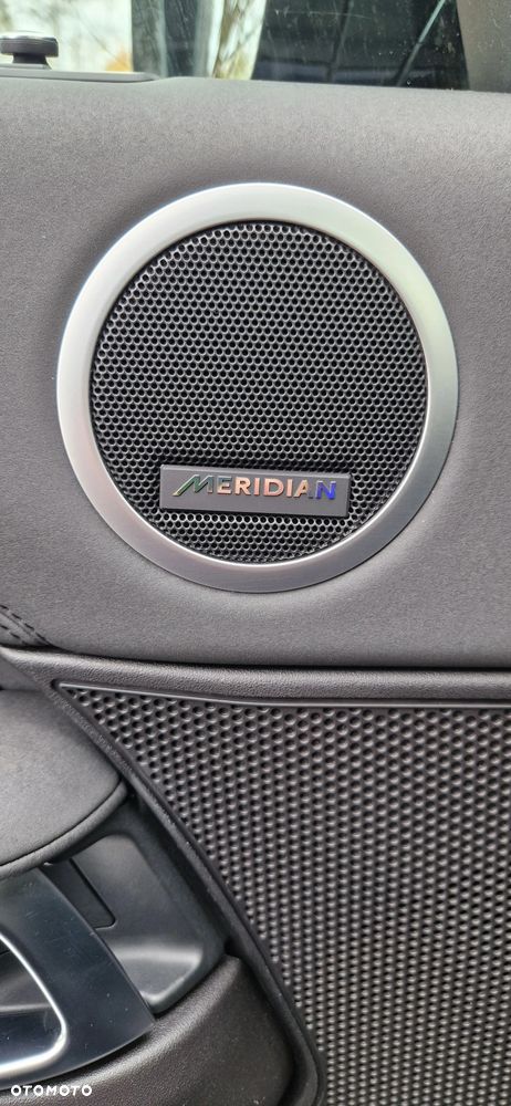 Land Rover Discovery 2.0 SD4 HSE - 26