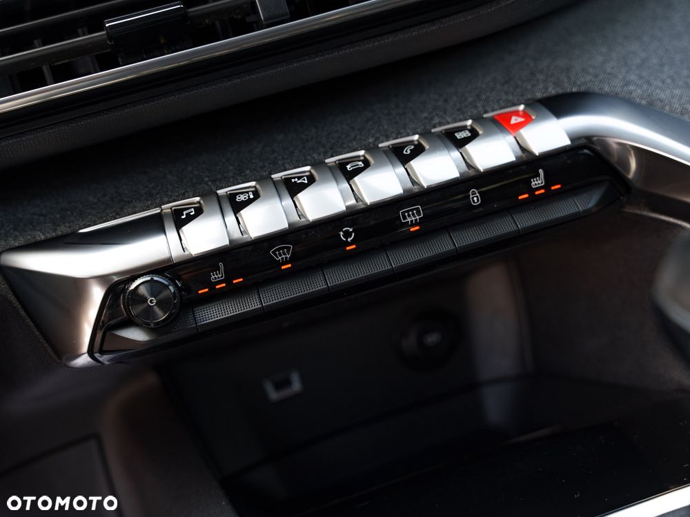 Peugeot 3008 BlueHDi 130 Stop & Start Allure - 27