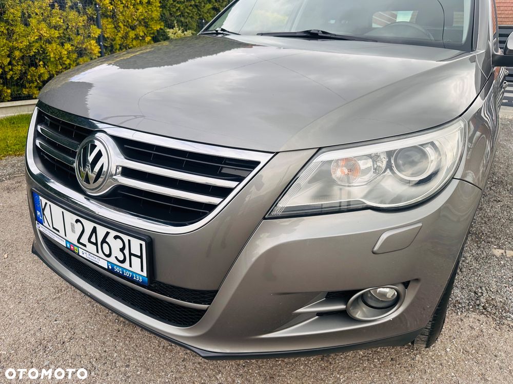 Volkswagen Tiguan - 10
