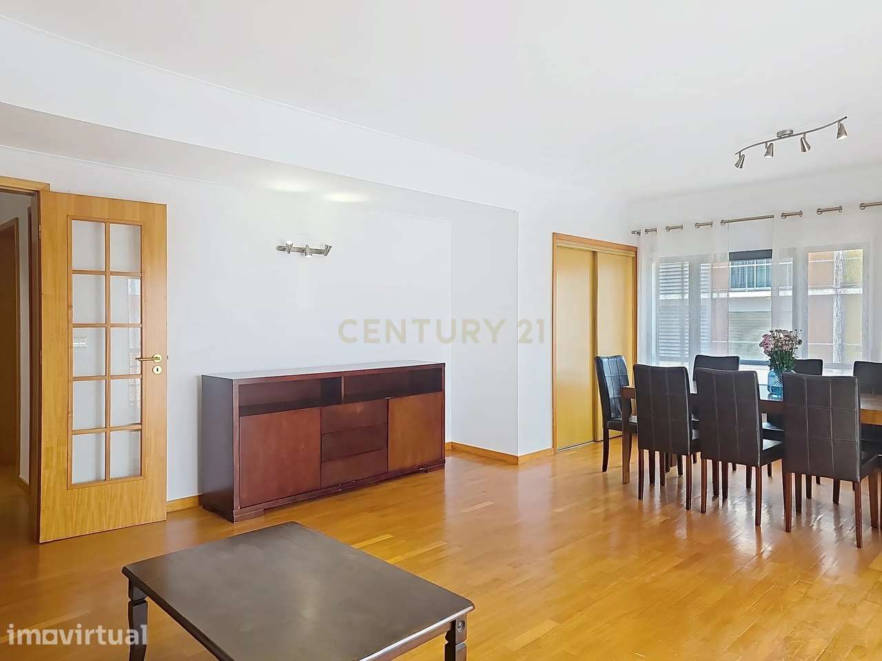 Apartamento T3 no Edifício Mónaco, em Ponta Delgada - Grande imagem: 5/36