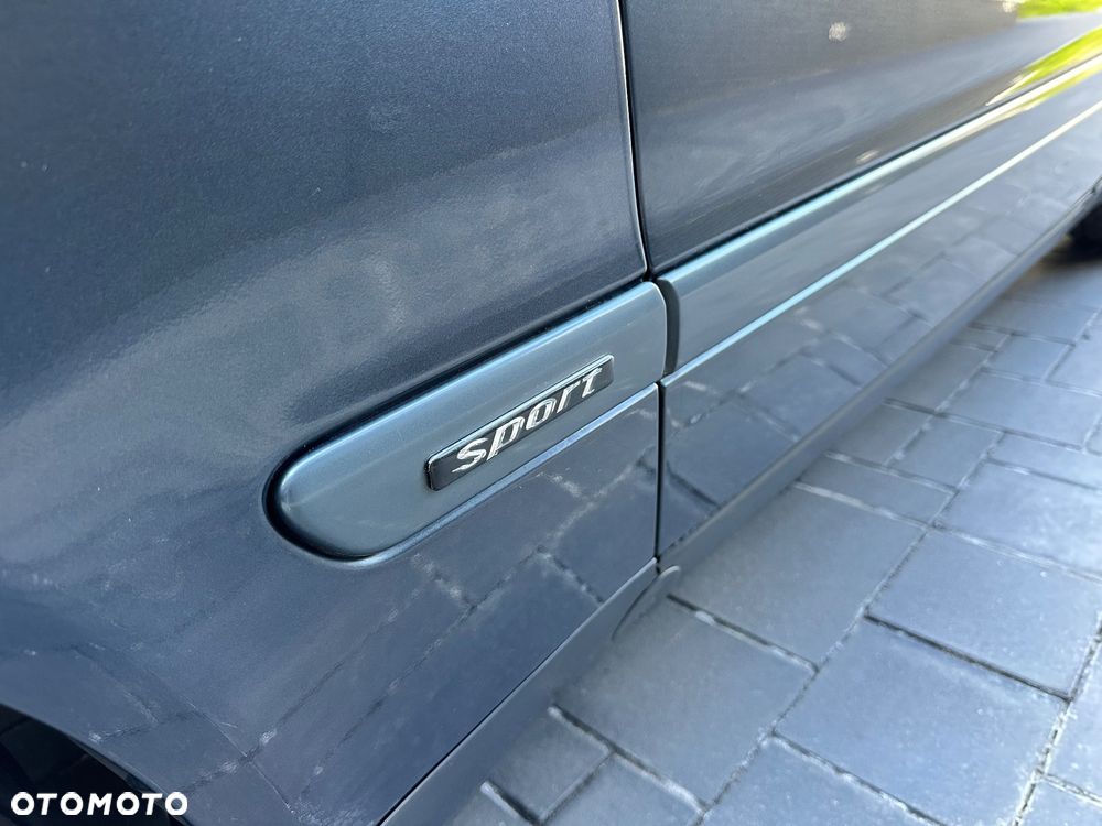Mercedes-Benz CLK - 23