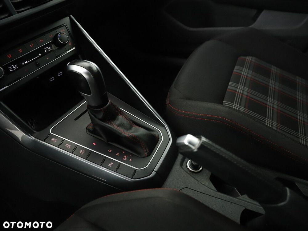 Volkswagen Polo 2.0 TSI GTI DSG - 16