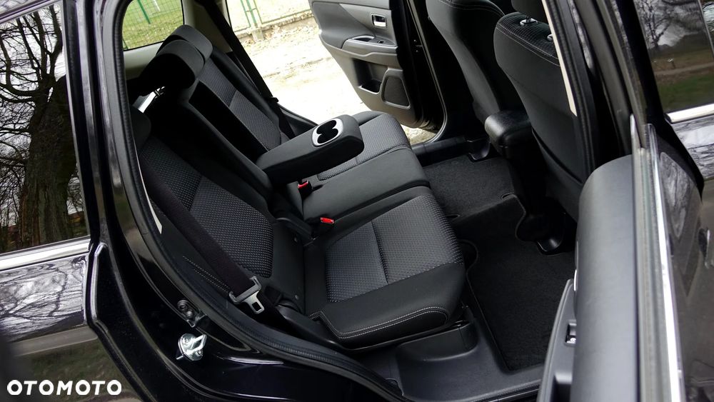 Mitsubishi Outlander 2.0 2WD Diamant - 13