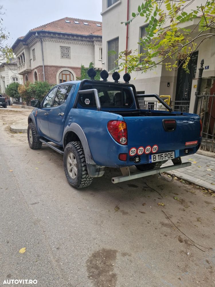 Mitsubishi L200 Double Cab 2.5 DI-D M/T Intense A89 - 5