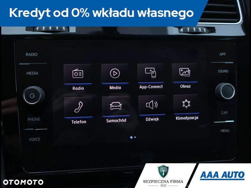 Volkswagen Golf Variant - 13