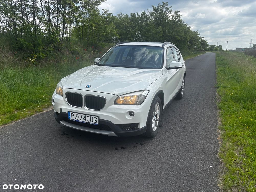 BMW X1 xDrive18d xLine - 11