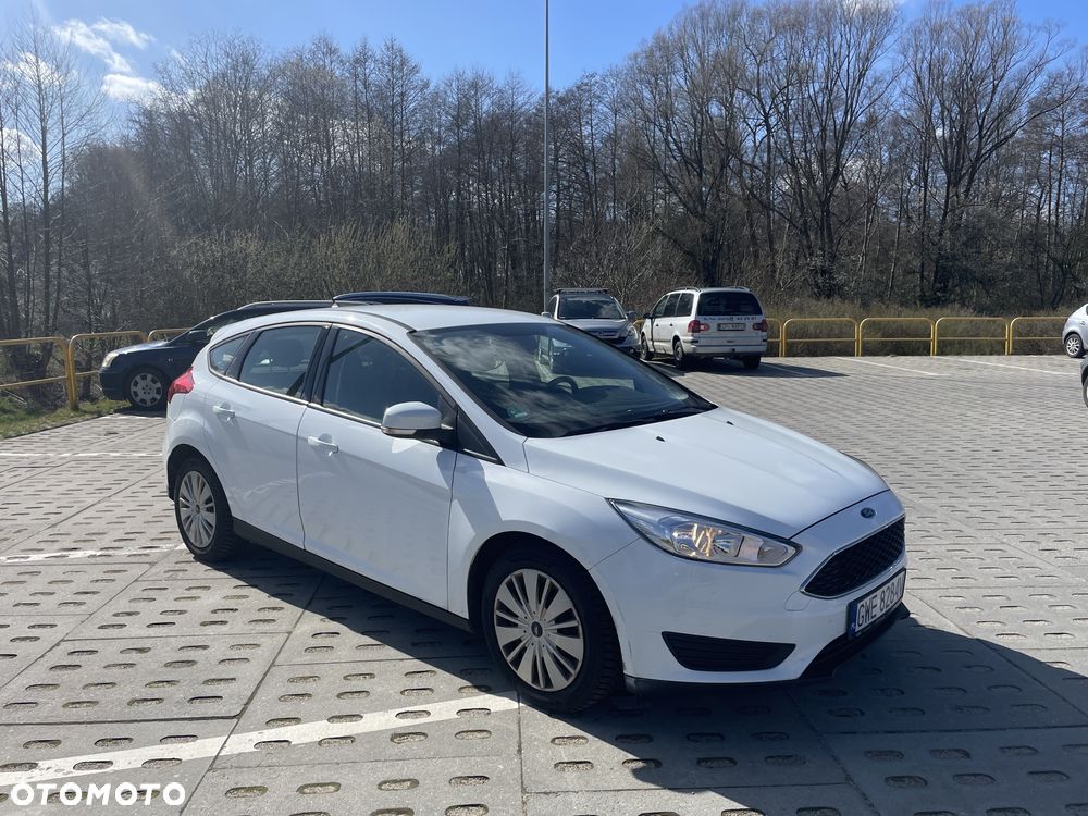 Ford Focus 1.0 EcoBoost Trend - 4