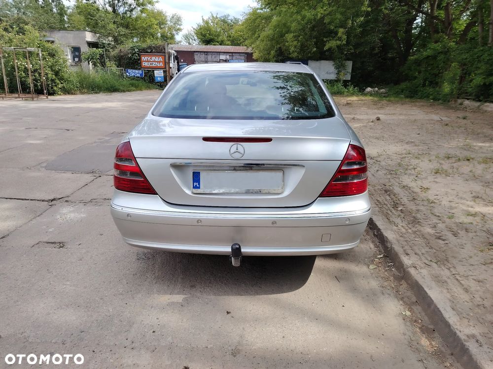Mercedes-Benz Klasa E 280 CDI Elegance - 3