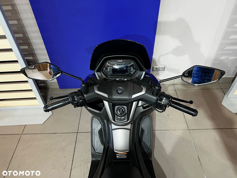 Yamaha NMAX - 5