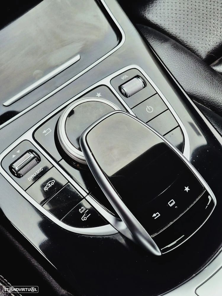 Mercedes-Benz C 350 e T 7G-TRONIC AMG Line - 25