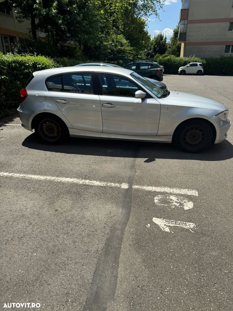 BMW Seria 1 - 10