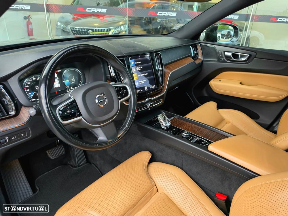 Volvo XC 60 2.0 T6 PHEV Inscription AWD - 10