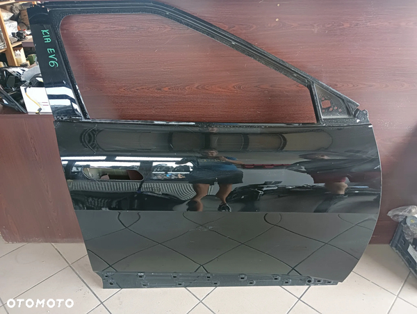 Kia EV6 drzwi przednie prawe