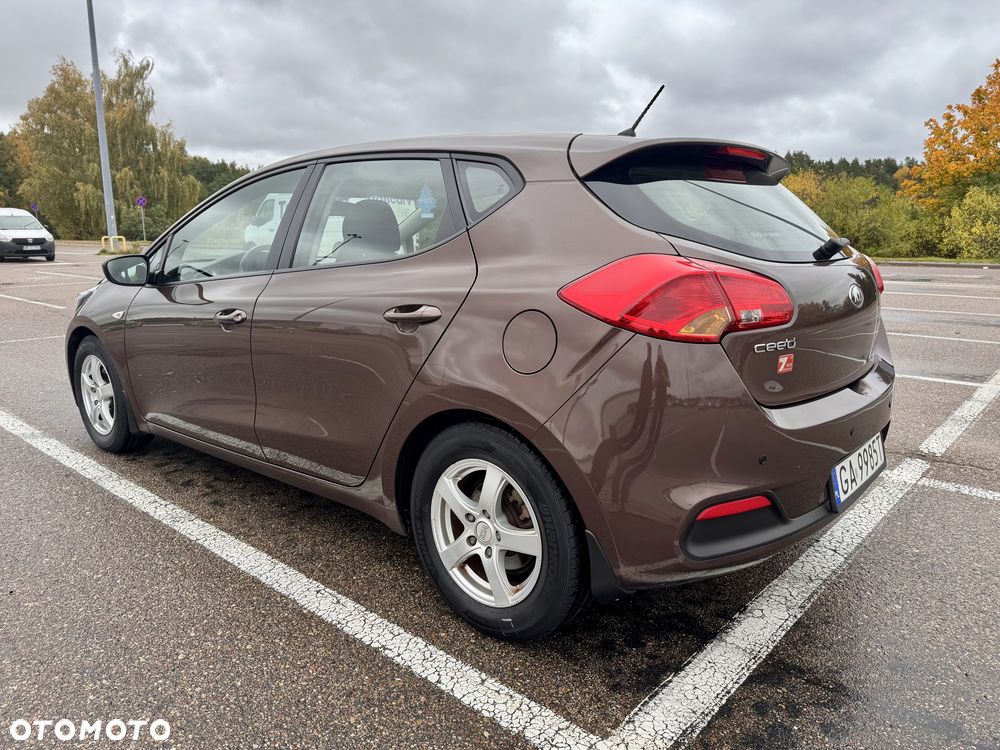 Kia Ceed 2013 photo 3