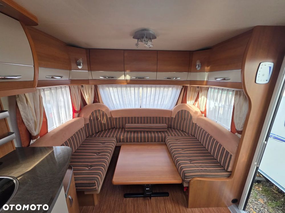 Hobby Excellent 560 WLU - 8