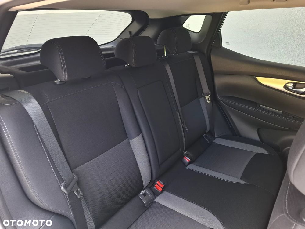 Nissan Qashqai 1.6 DIG-T 360 - 37