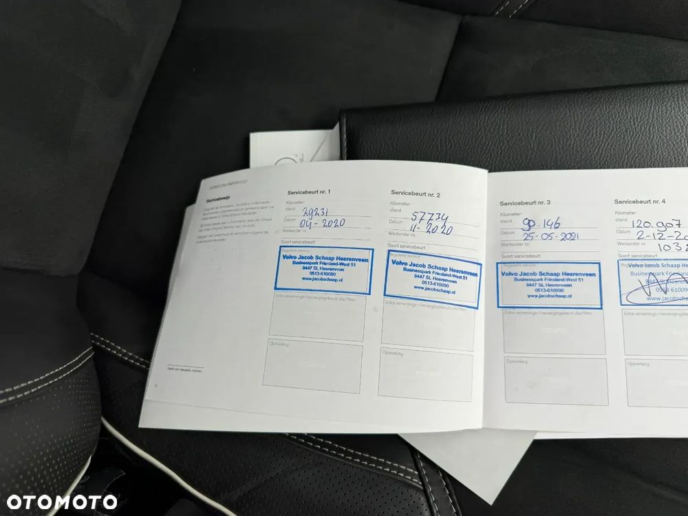 Volvo V40 D3 Drive-E R-Design Momentum - 35