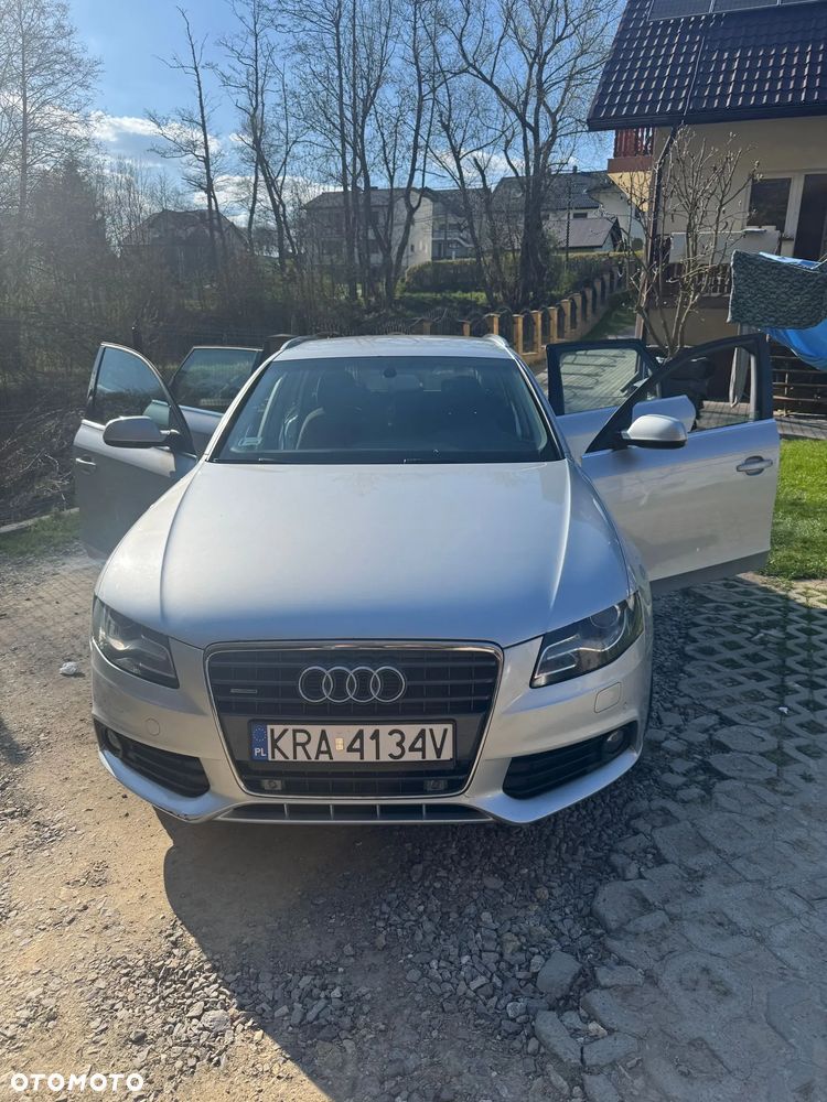 Audi A4 Avant 2.0 TDI DPF - 1