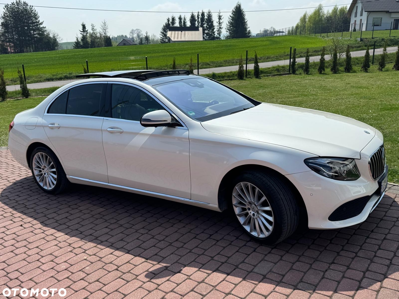 Mercedes-Benz Klasa E 200 d T 9G-TRONIC Avantgarde - 17