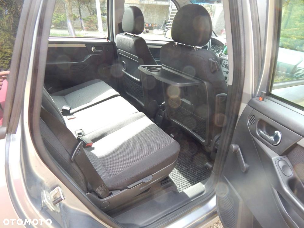 Opel Meriva 1.6 16V Edition - 12