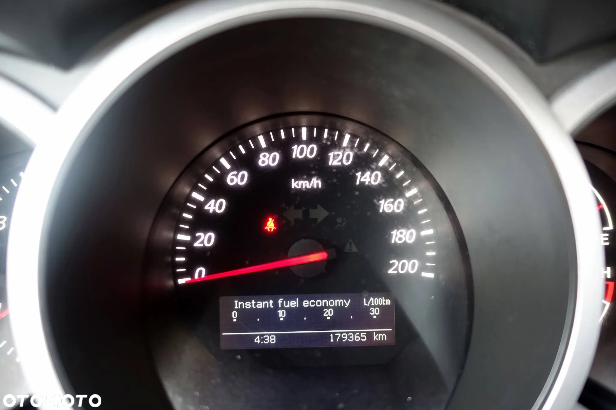 Suzuki Grand Vitara 1.9 DDiS De Luxe - 16