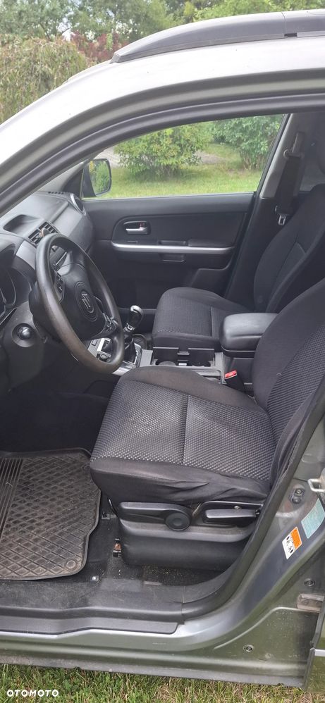 Suzuki Grand Vitara 1.9 DDiS - 9