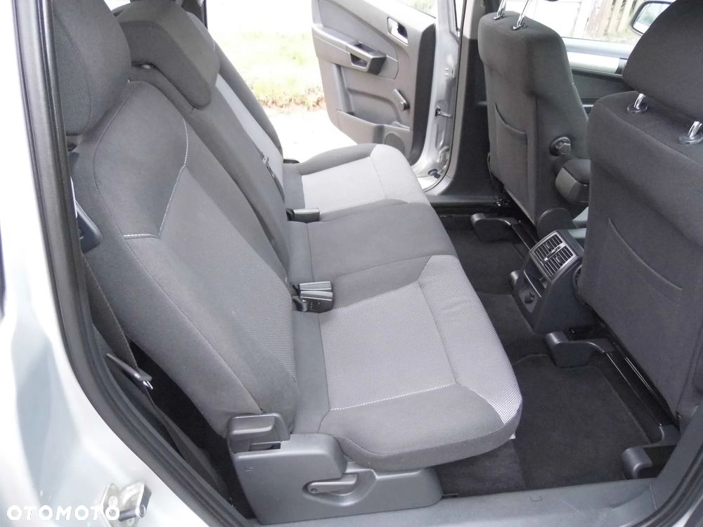 Opel Zafira 1.8 Design Edition - 20