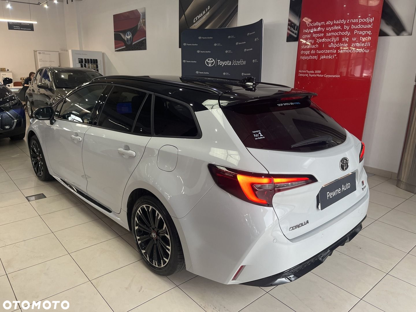 Toyota Corolla - 2