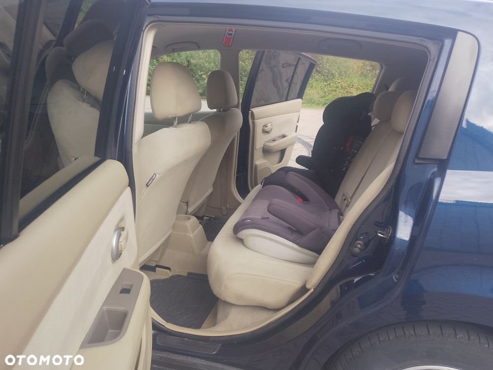 Nissan Tiida - 8