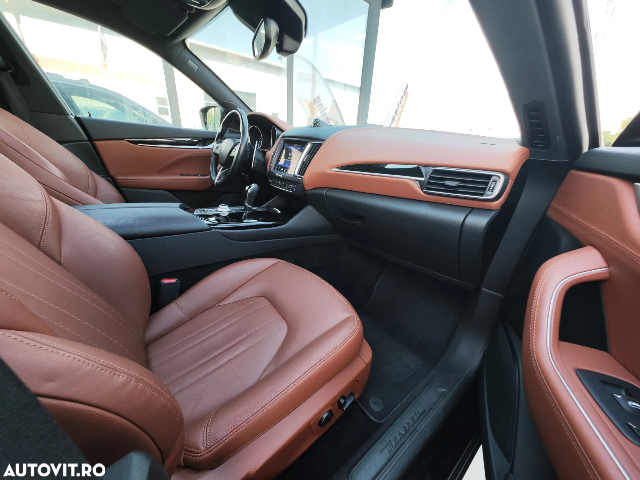 Maserati Levante - 11