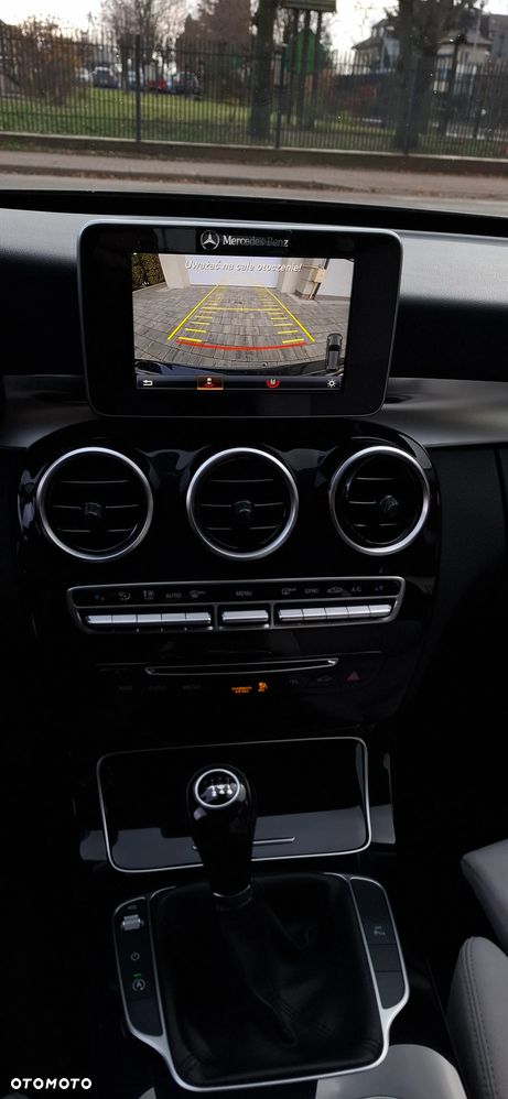 Mercedes-Benz Klasa C - 19