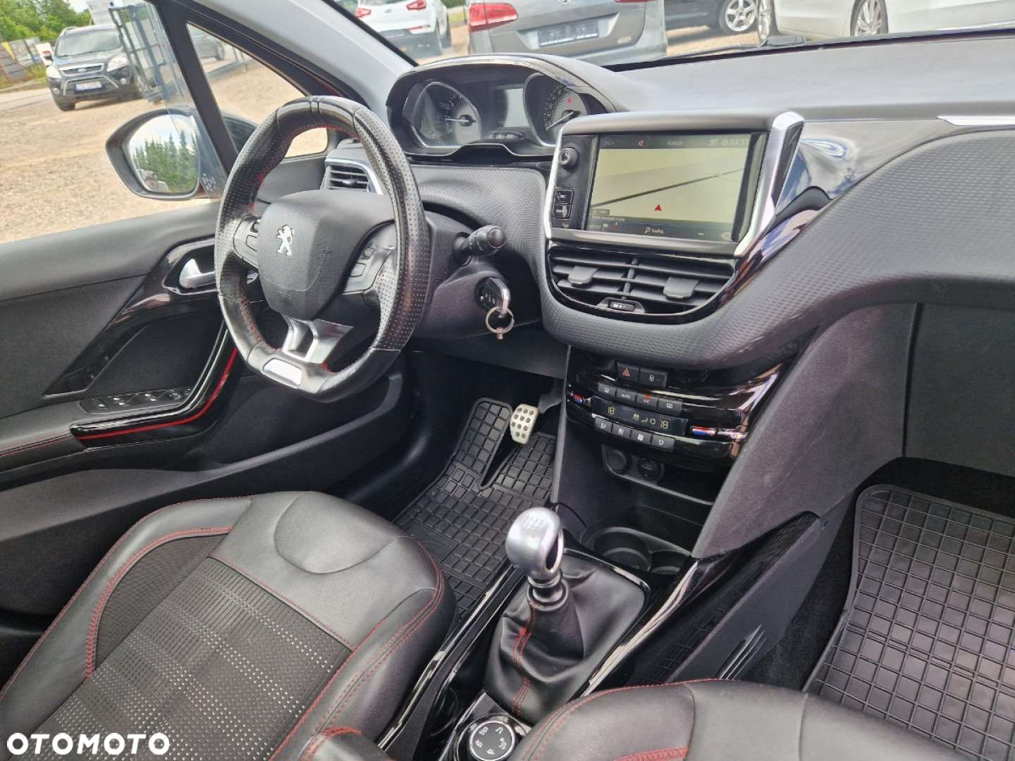 Peugeot 2008 PureTech 130 Stop&Start GT-Line Edition - 25
