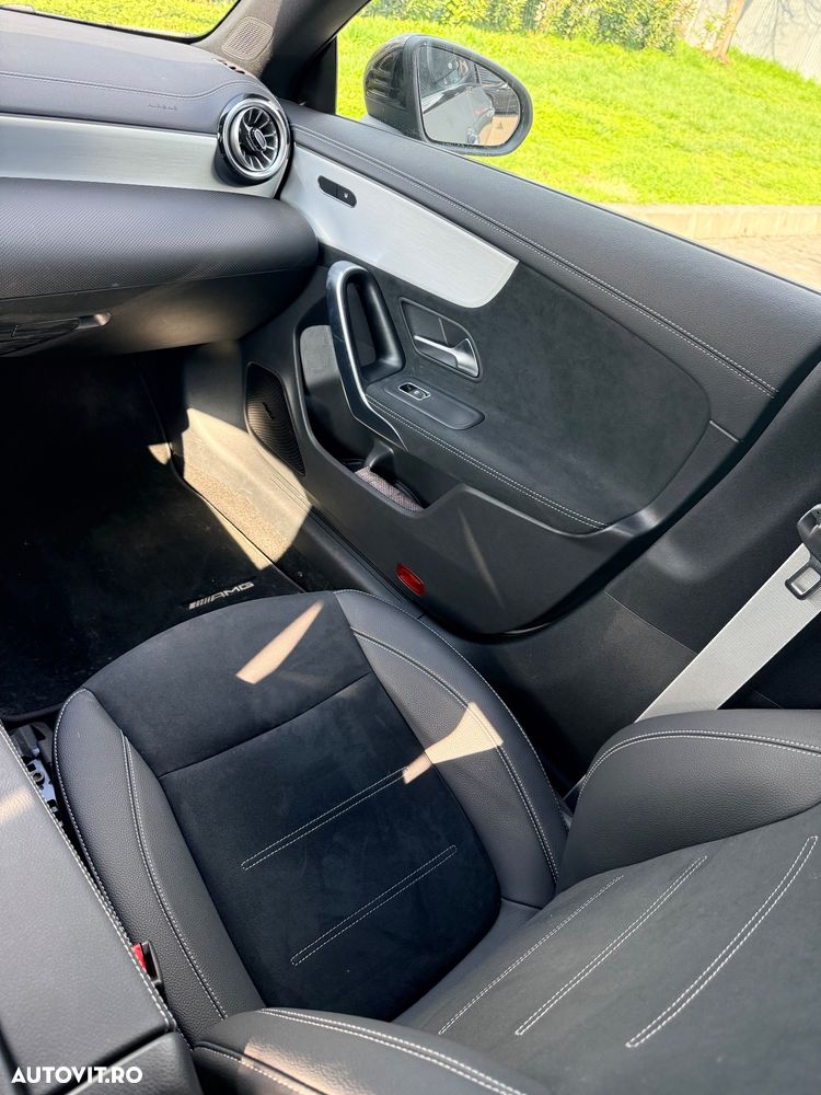 Mercedes-Benz CLA 200 - 21