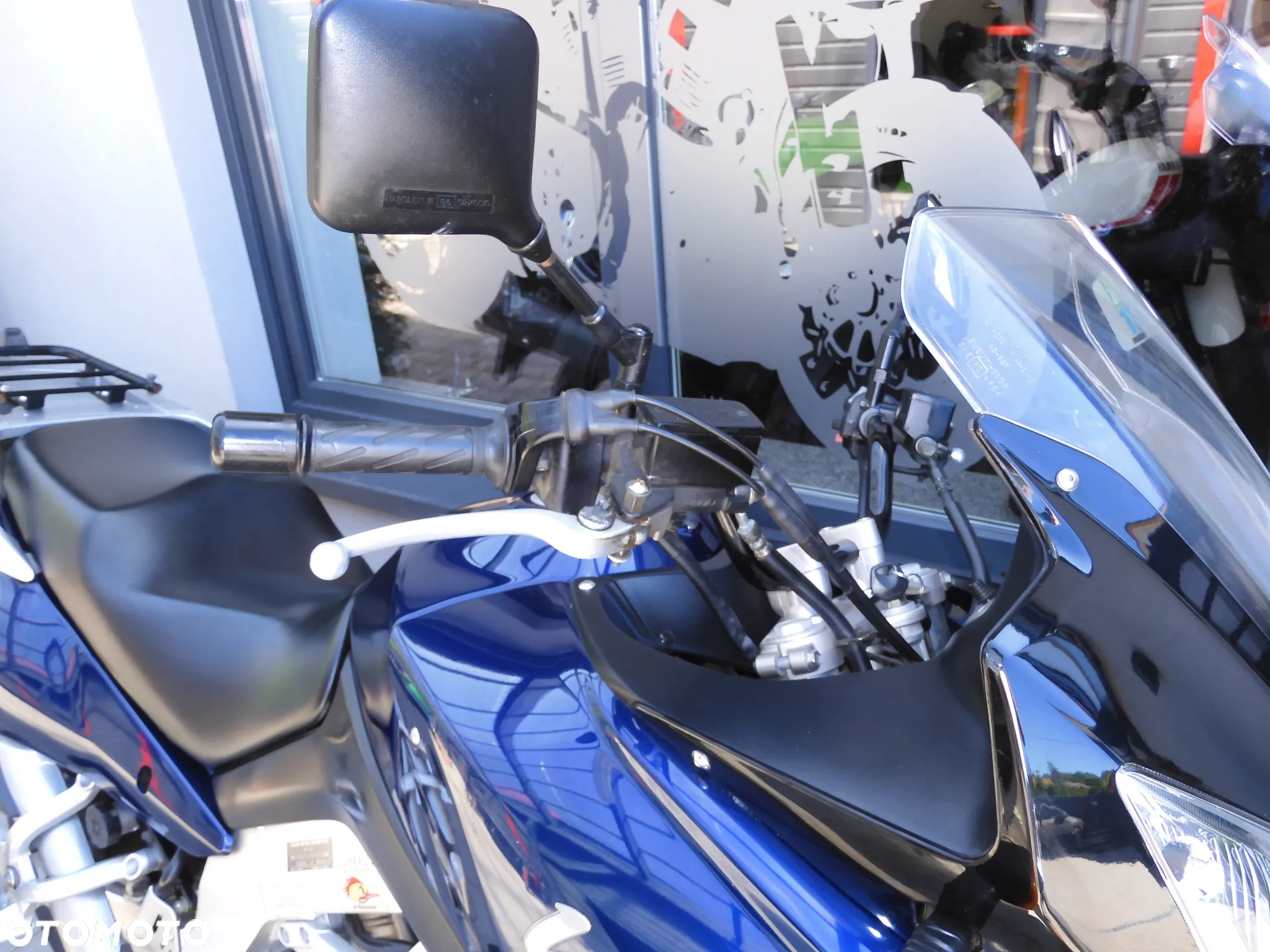 Suzuki DL - 16