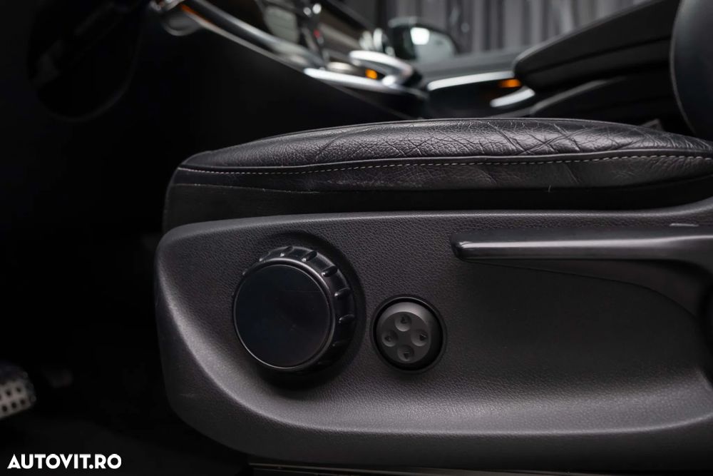Mercedes-Benz V - 22