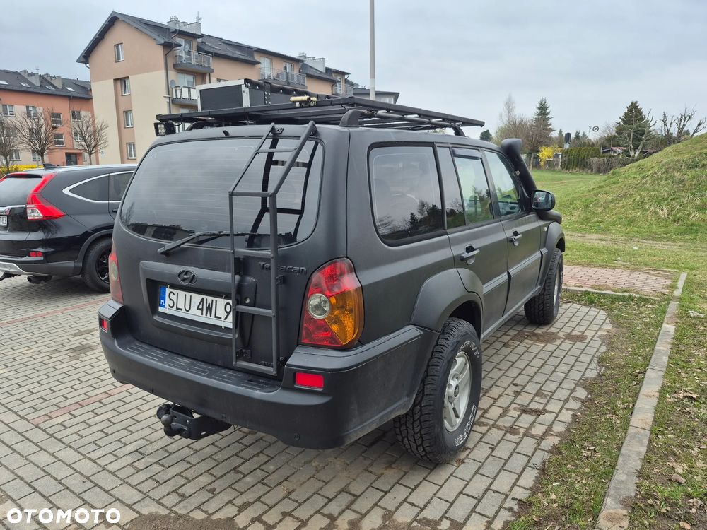 Hyundai Terracan - 15